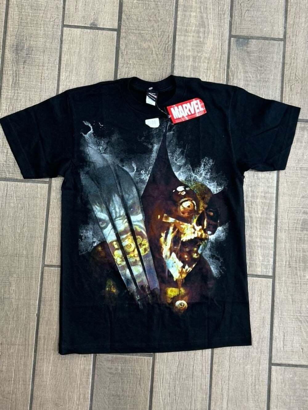 Mad Engine Marvel Zombies Wolverine Graphic T-Shirt Size Medium